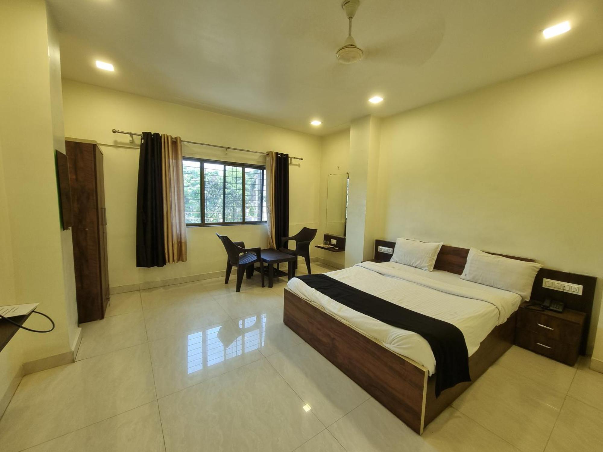 The Living Space Lonavala Ngoại thất bức ảnh