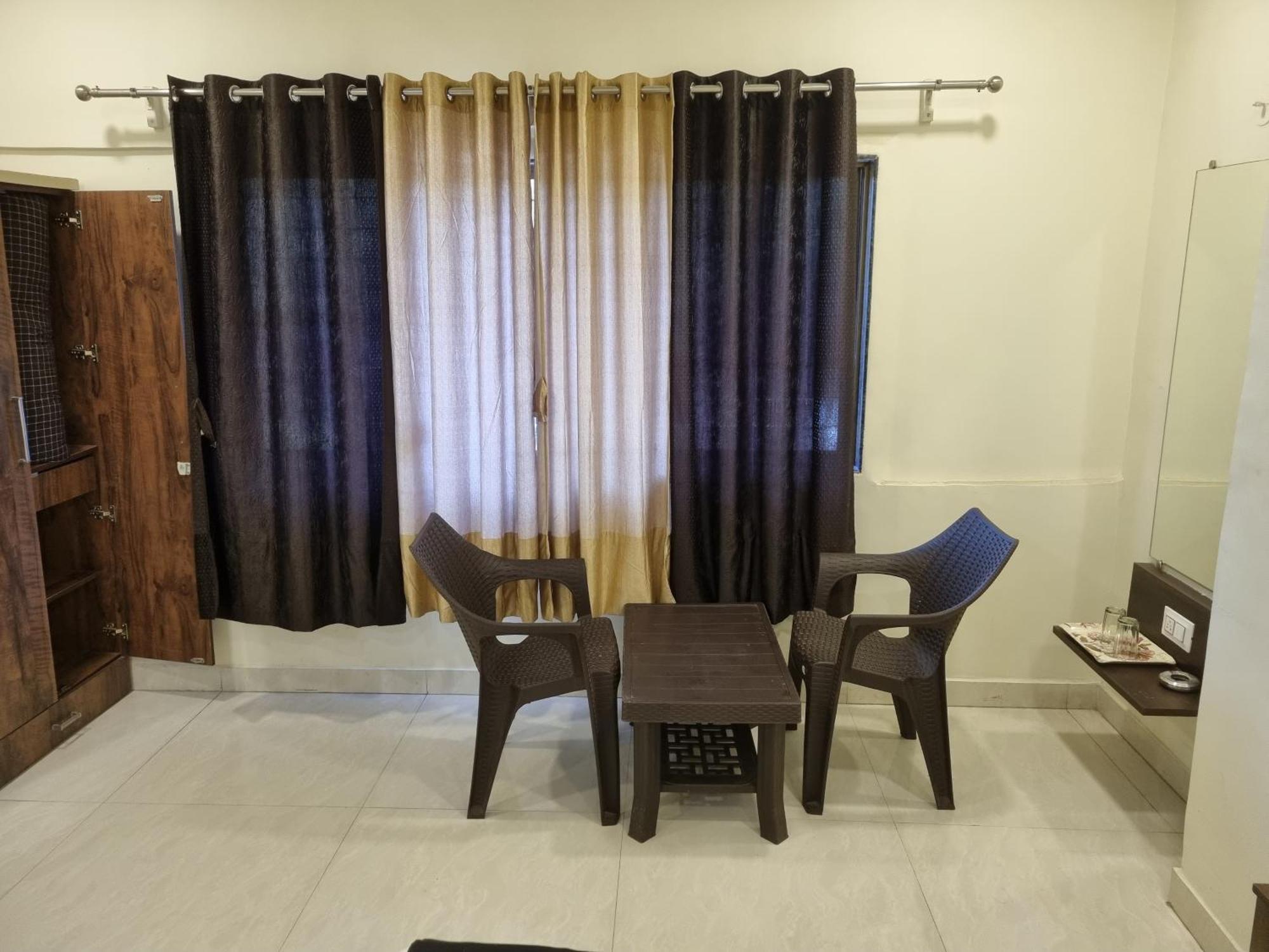 The Living Space Lonavala Ngoại thất bức ảnh